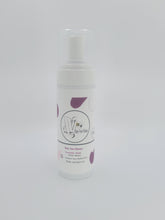 Load image into Gallery viewer, Bee Vee Clean Lavender Calm Foaming Wash, a gentle, paraben-free, sulfate-free facial cleanser with lavender and chamomile.